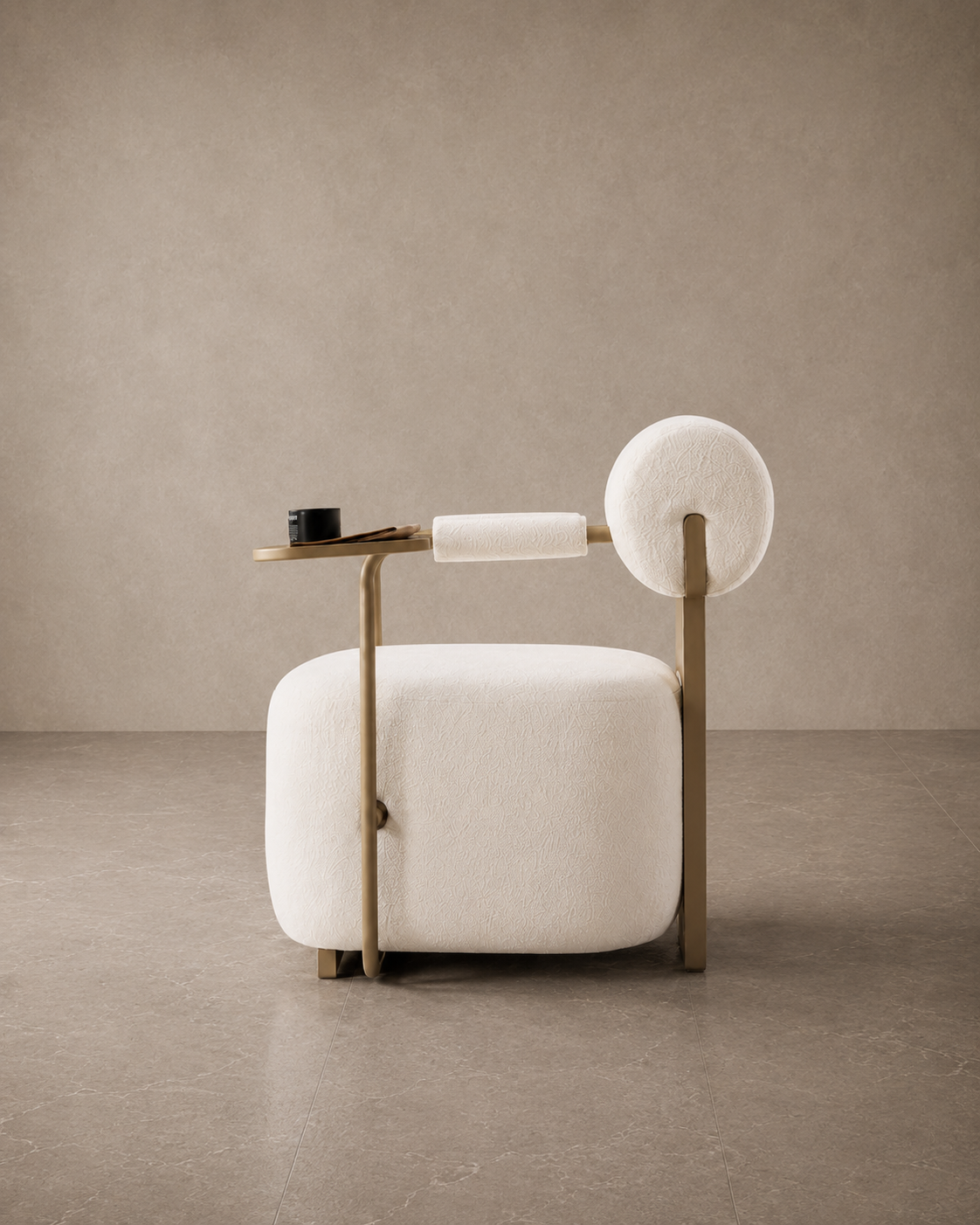 AURA Lounge Chair